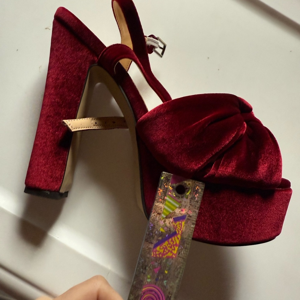 Velvet platform heels - Picture 2 of 3